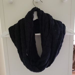 Black infinity scarf Echo